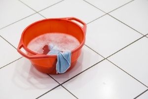 red bucket 